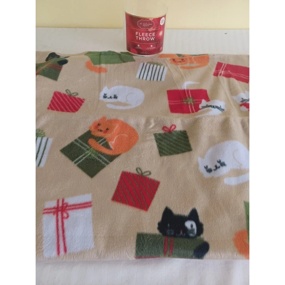 New St Nicholas Square cat print fleece throw blanket Christmas holiday 50x60